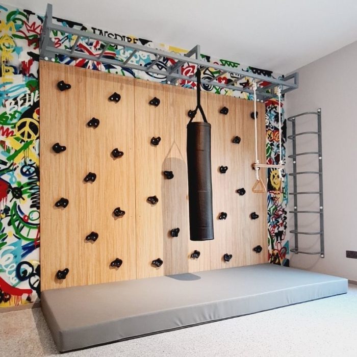 Climbing Wall with Monkey Bars, Ladder and Safety Mat – 3 panels