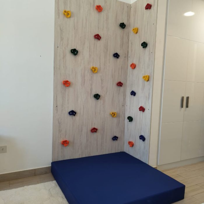 Corner Climbing Wall with Safety Mat
